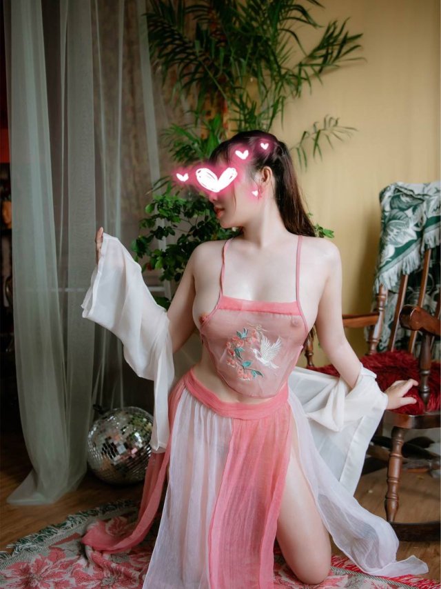 Gái Gọi Đà Nẵng Cao Cấp: Diệp Chi – Gái Gọi Nguyễn Tất Thành Xinh Đáng Yêu, Vú Đẹp Nhìn Là Mê, Gặp Chỉ Có Phê!